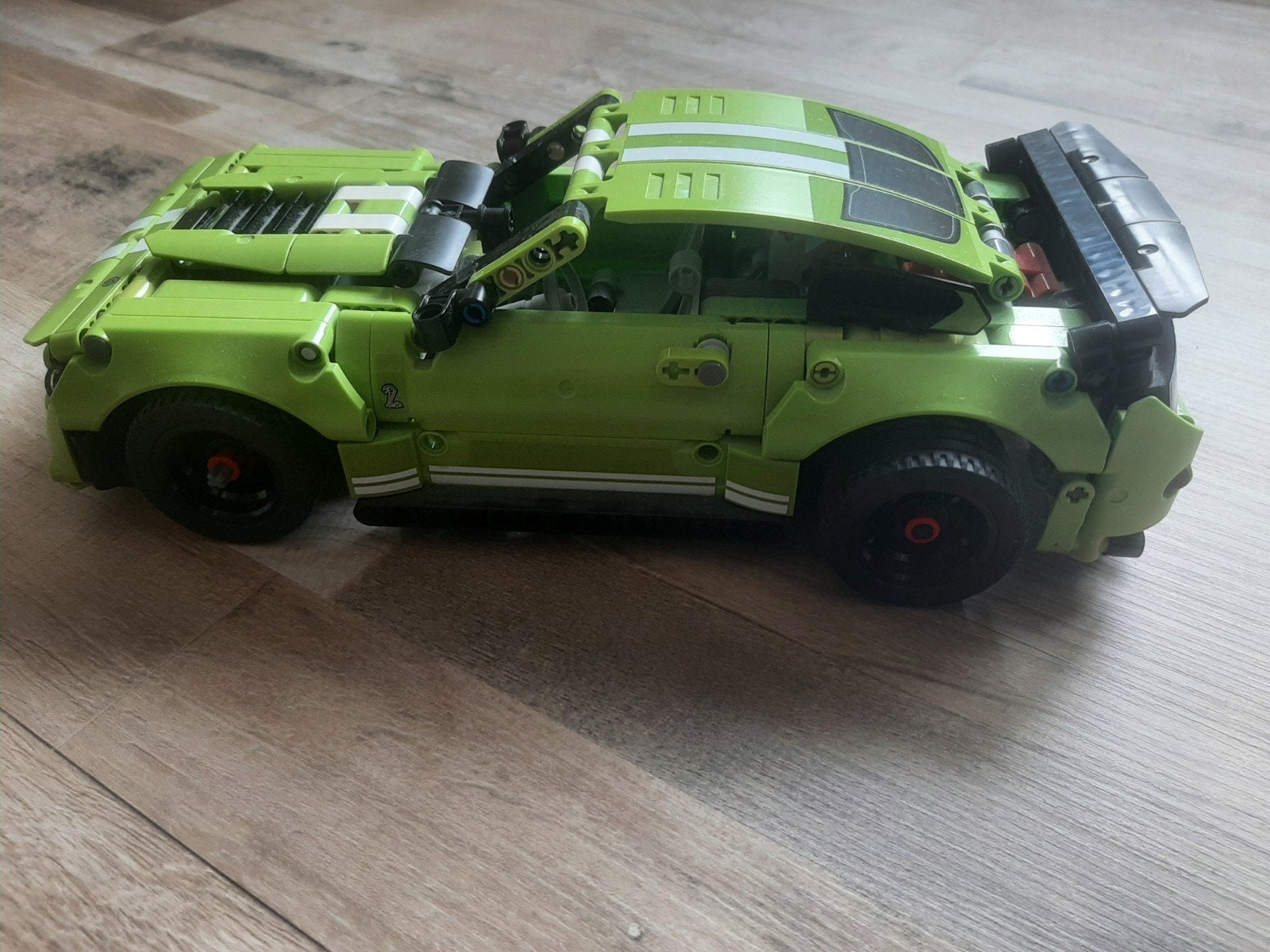 lego technic ford mustang, Ophalen of Verzenden, Zo goed als nieuw