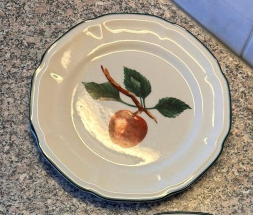 Mooi bordje met fruitmotief, Ophalen
