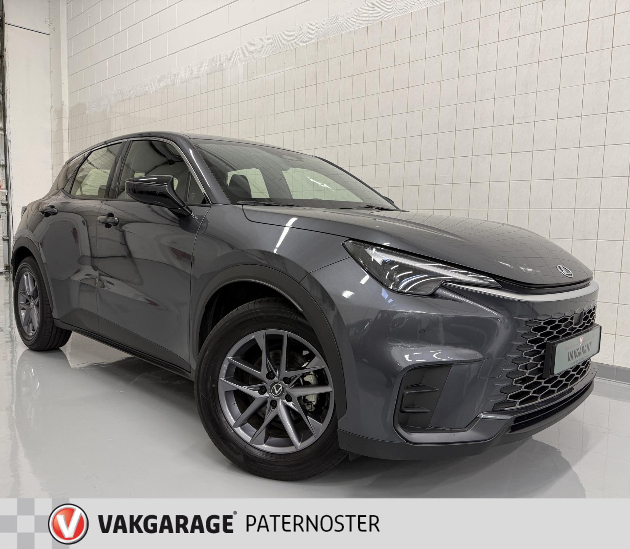 Lexus LBX Business Line 2WD Comfort + Safety Pack | Stoel- s, Auto's, 12 maanden, Gebruikt, Euro 6, 1490 cc