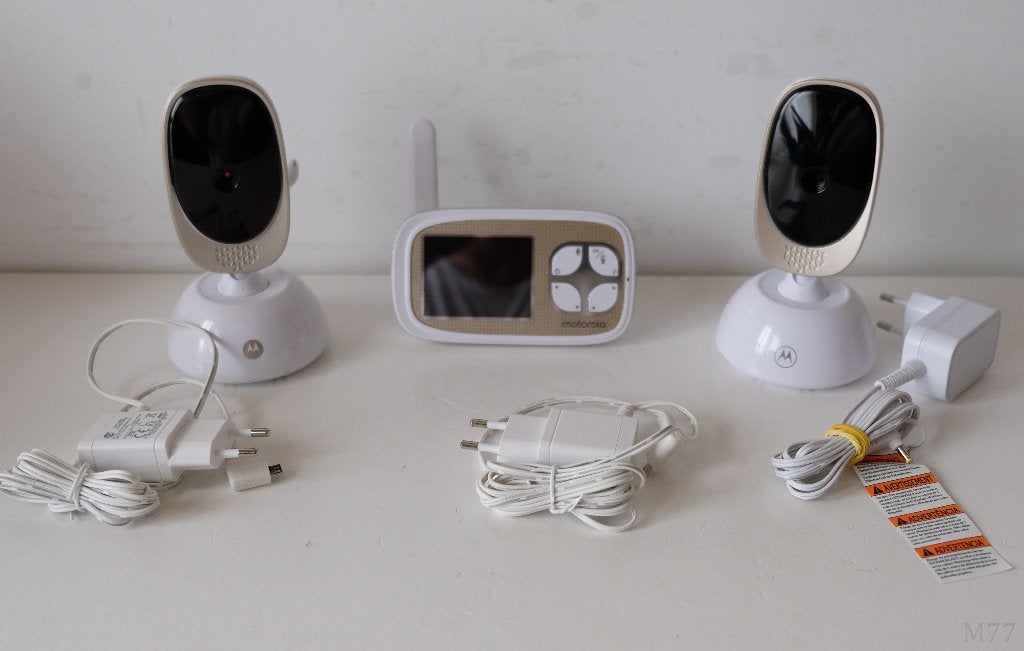 Motorola Comfort45 Connect Baby Monitor & Extra Camera, Kinderen en Baby's, Ophalen of Verzenden, Zo goed als nieuw, 250 meter of meer