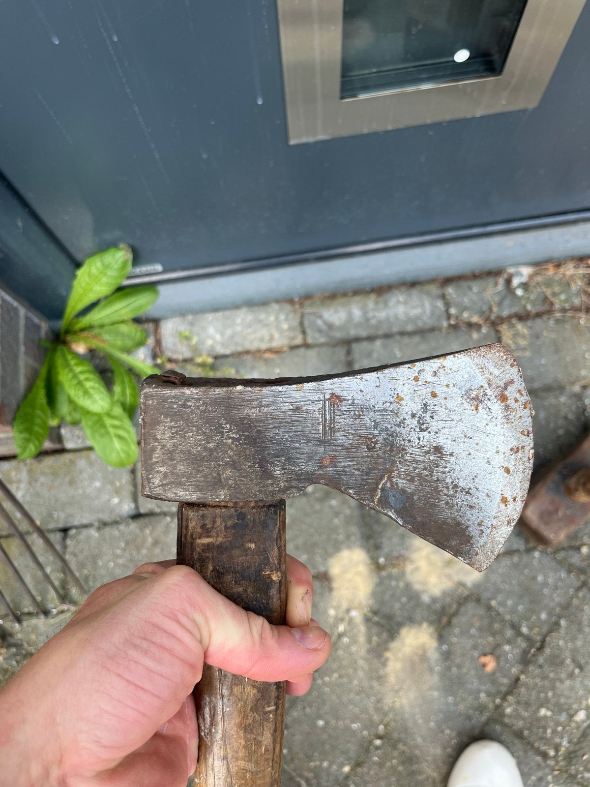 Kleine kloofbijl met houten handvat - Goede staat, Ophalen of Verzenden, Gebruikt, Overige typen, Overige merken