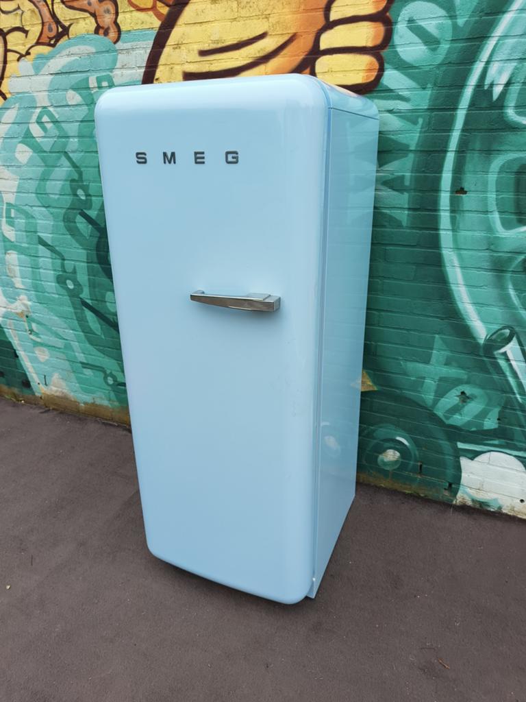 Lichtblauwe Smeg 155 , bezorgen mogelijk & garantie, Witgoed en Apparatuur, Koelkasten en IJskasten, Ophalen, 200 liter of meer