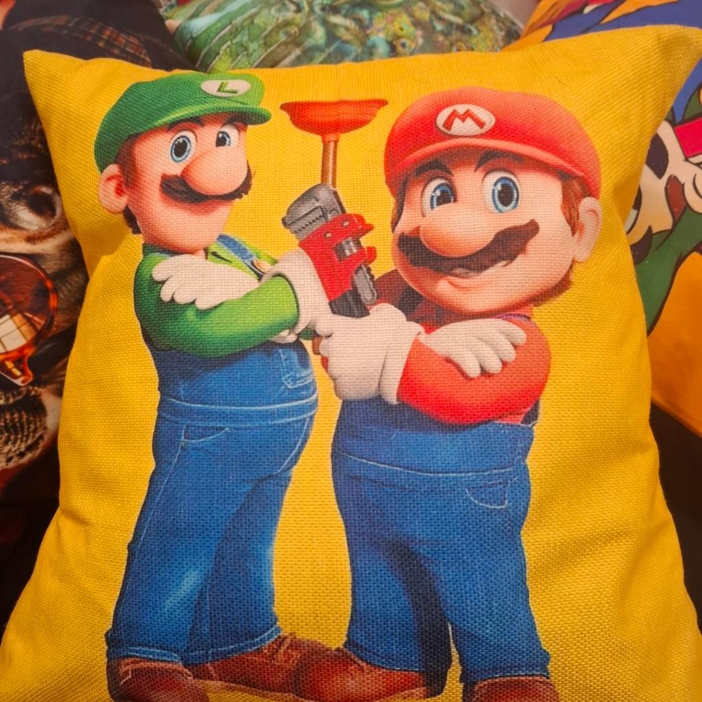 Decoratieve Kussens met  Mario Bros, Ophalen of Verzenden, Gebruikt, Overige kleuren, Vierkant