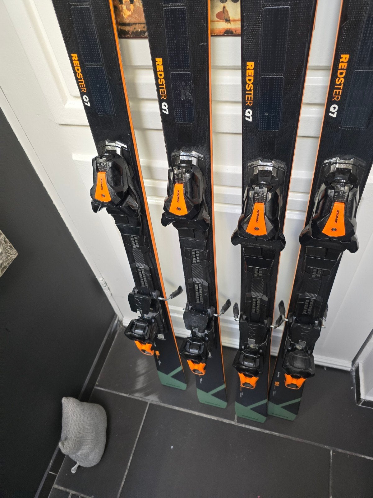 160cm 25/26 ATOMIC REDSTER Q7 REVOSHOCK np850€, 160 tot 180 cm, Ophalen of Verzenden, Zo goed als nieuw, Carve