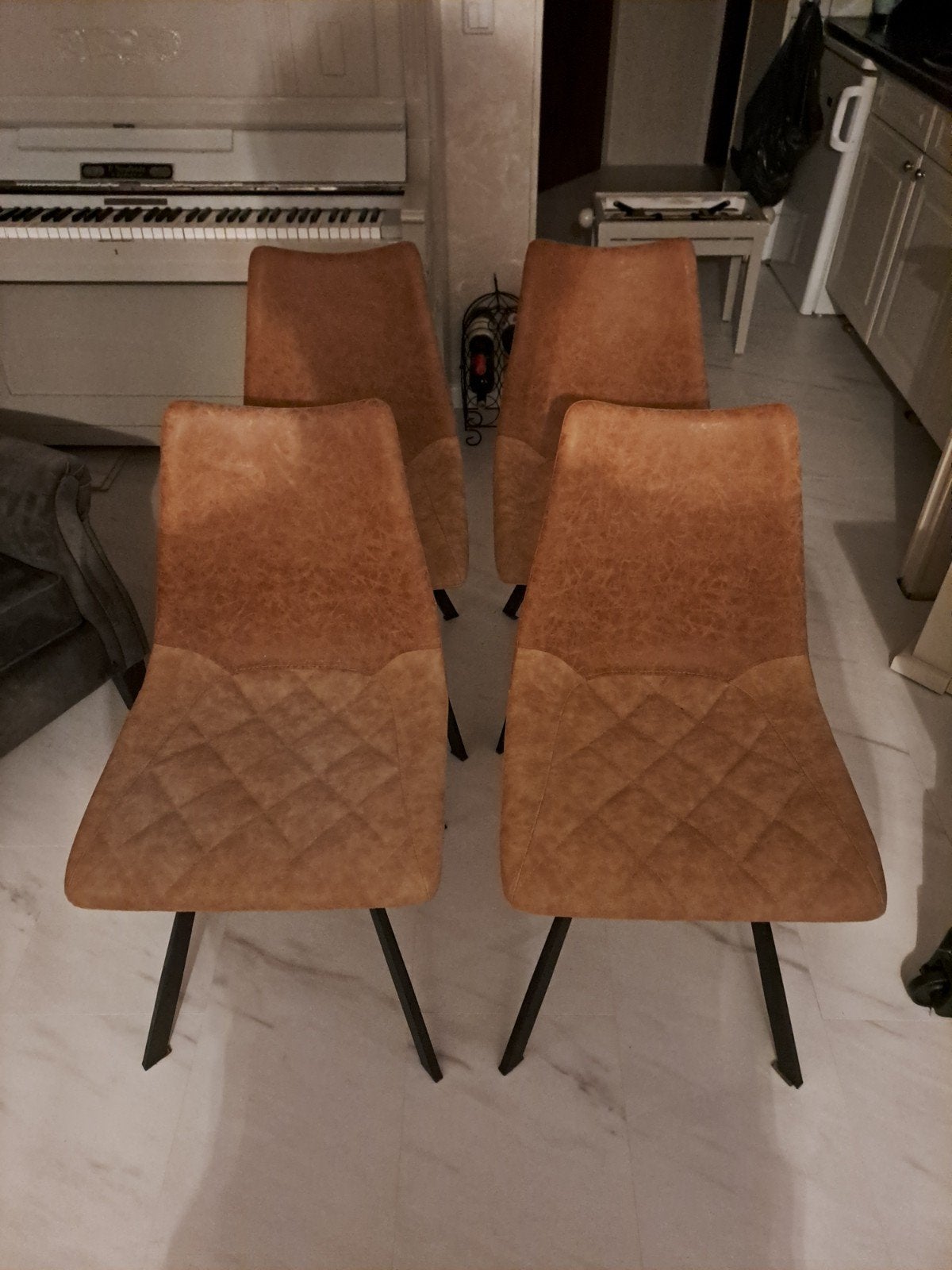 Te koop 4 eetstoelen, Ophalen, Vier