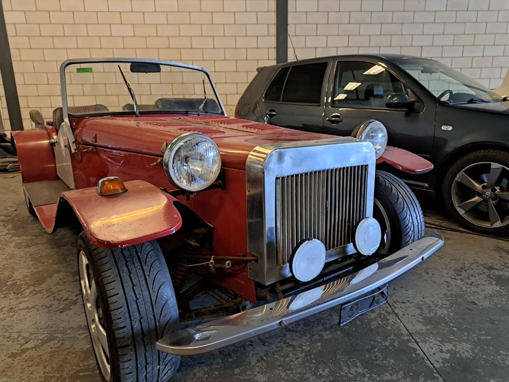 Zeer aparte oldtimer cabriolet 5-bak/ alfa 2000 motor!, Auto's, Oldtimers, Cabriolet, Mercedes-Benz, Bedrijf, Handgeschakeld