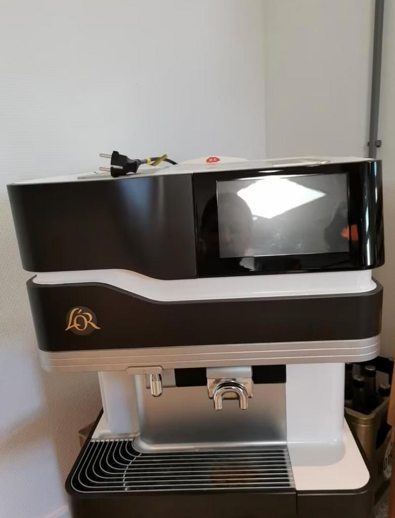 Douwe Egberts Promesso Koffiemachine L'OR, Witgoed en Apparatuur, Koffiezetapparaten, Ophalen, Afneembaar waterreservoir, Gebruikt
