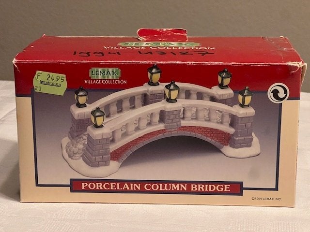 Lemax Brug met zuilen 1994, Ophalen of Verzenden, Zo goed als nieuw