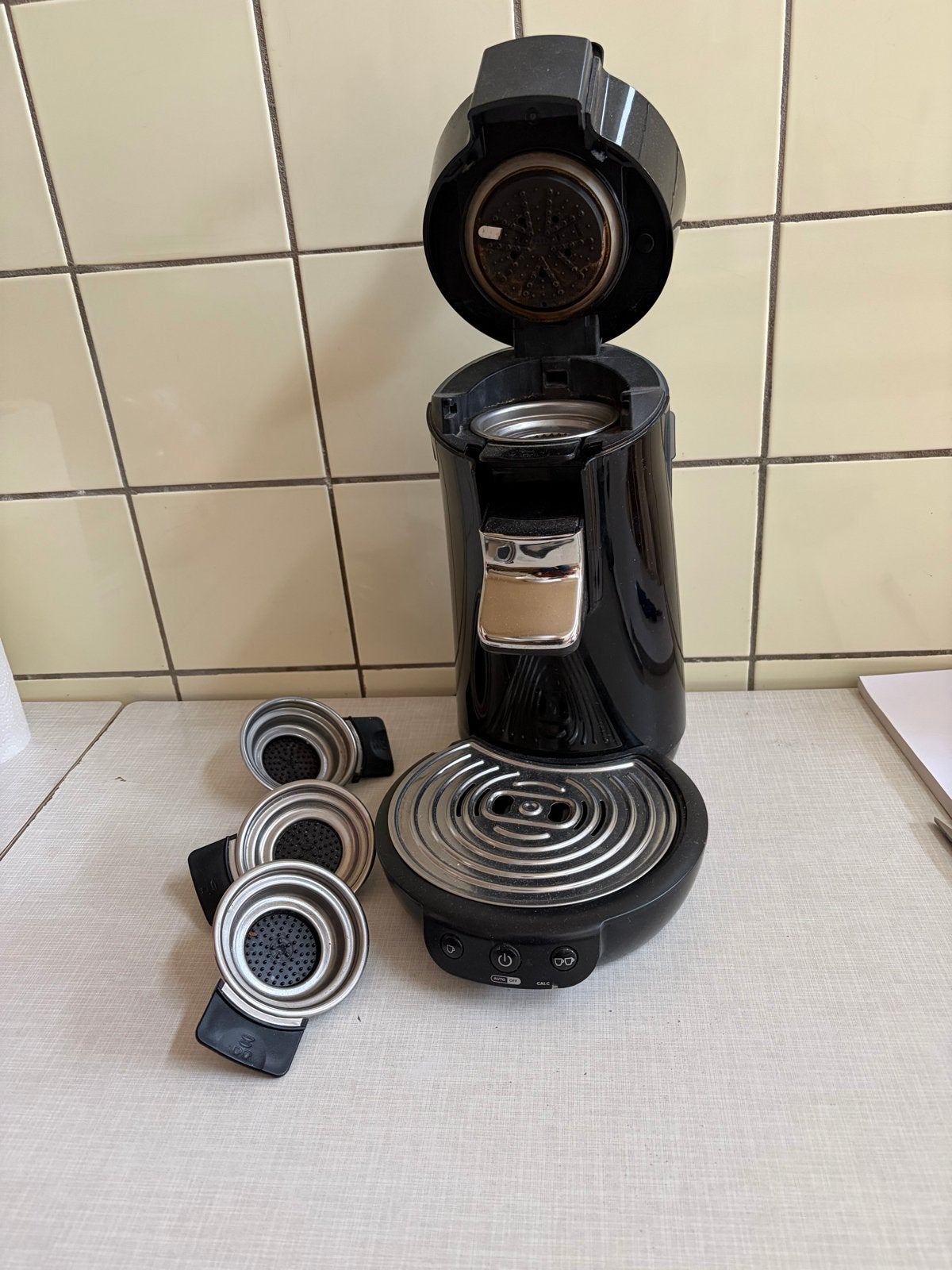 Philips Senseo koffiezetapparaat met pads, Koffiepads en cups, Gebruikt, Koffiemachine, Ophalen of Verzenden