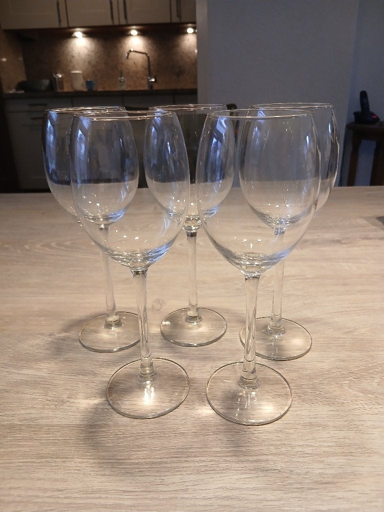 Wijnglazen op voet, Ophalen of Verzenden, Gebruikt, Overige typen
