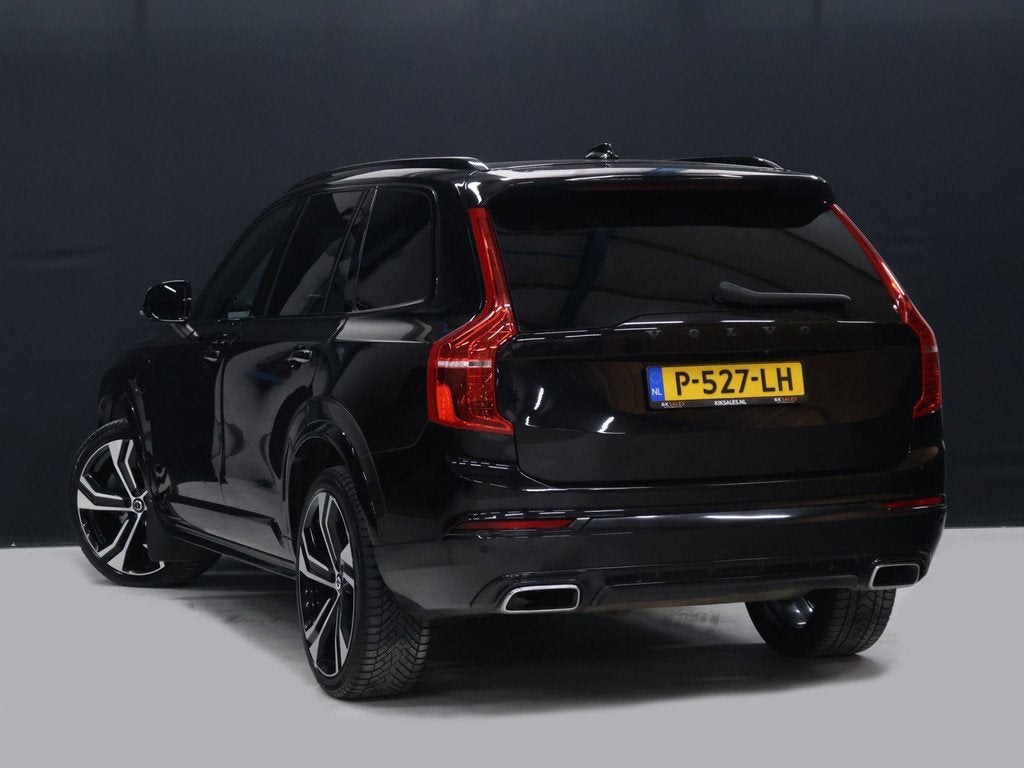 Volvo XC90 2.0 T8 Recharge AWD R-Design 7P [ADAPTIVE CRUISE,, Auto's, Volvo, Gebruikt, 4 cilinders, 7 stoelen, Zwart
