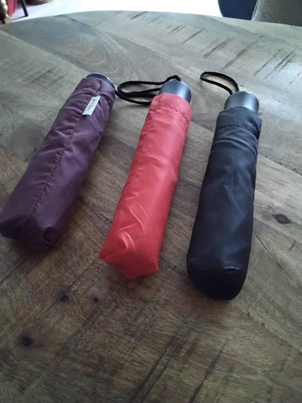 Set van 3 compacte paraplu's - Diverse kleuren, Ophalen of Verzenden, Gebruikt, Overige kleuren