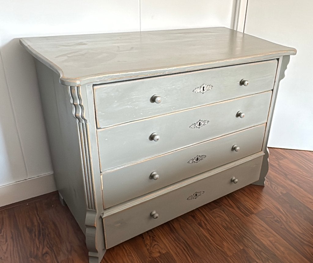 Beautiful wood dresser, Ophalen, Gebruikt, 100 tot 150 cm, 3 of 4 laden