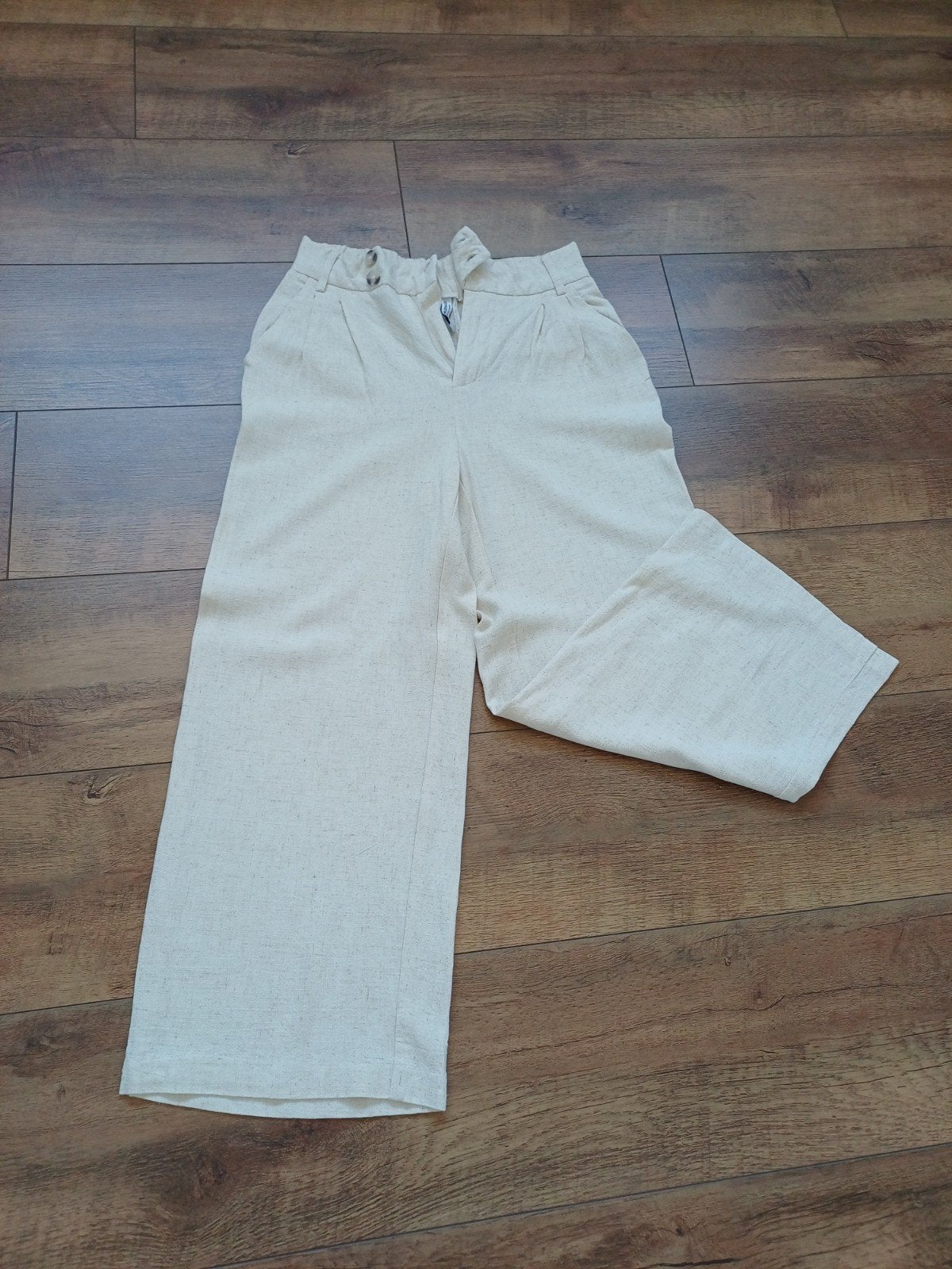 leuke gebroken wit merk broek met wijde pijpen 34, Wit, Nieuw, Ophalen of Verzenden, Maat 34 (XS) of kleiner