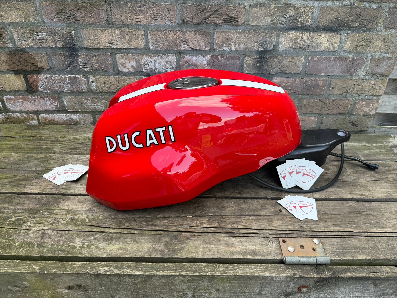 Ducati sportclassic gt1000 complete tank en zadelset, Ophalen of Verzenden, Nieuw