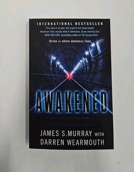 awakened, Boeken, Ophalen of Verzenden