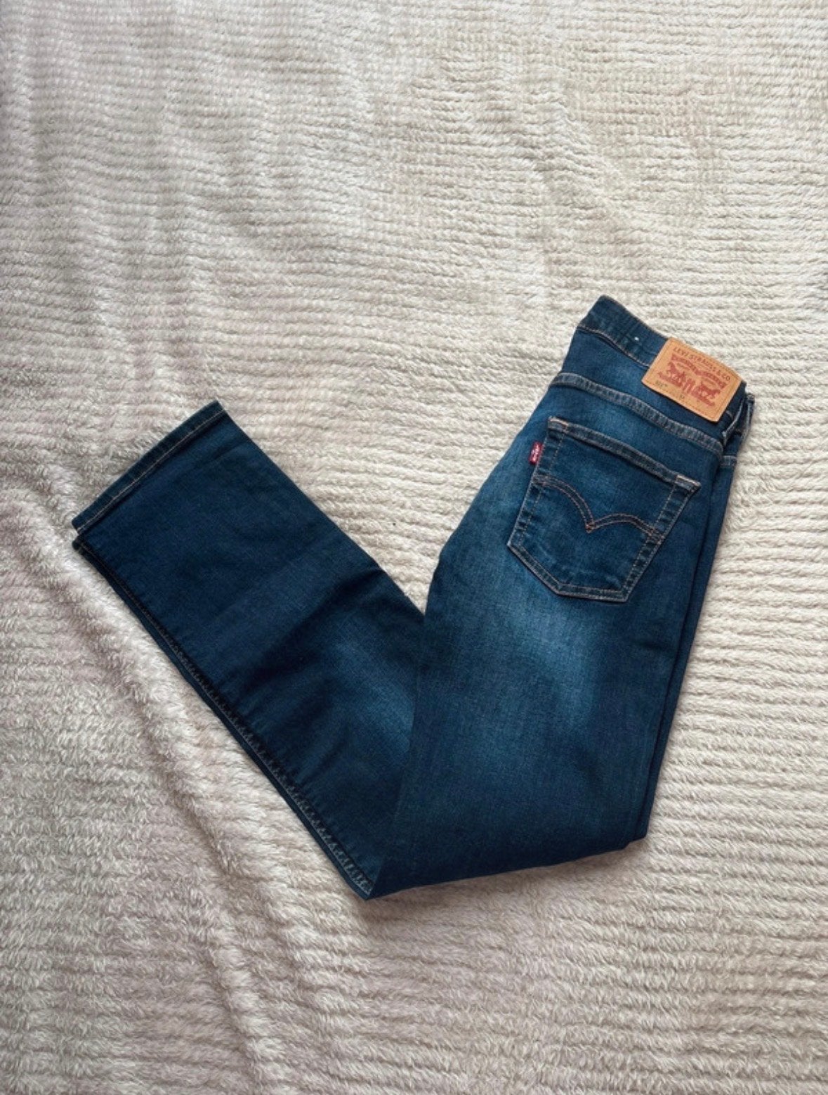 Levi's 511 Slim Jeans - Maat M - Zo goed als nieuw, Kleding | Dames, Spijkerbroeken en Jeans, Ophalen of Verzenden, Zo goed als nieuw