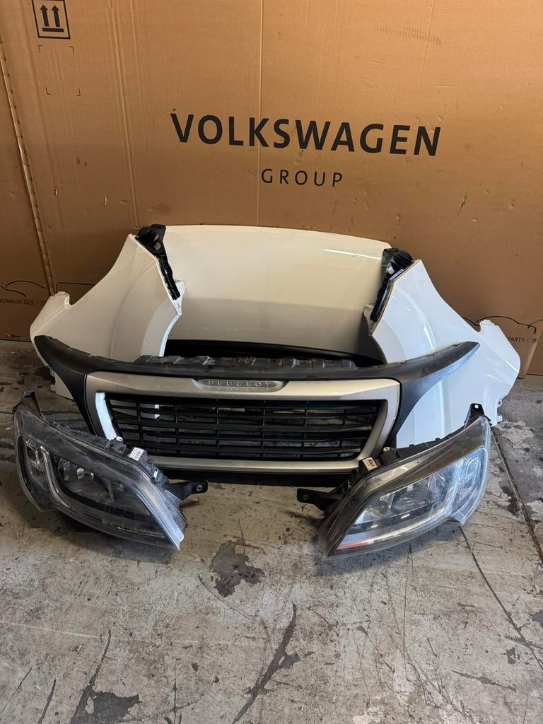 Peugeot boxer fiat ducato voorkop front, Auto-onderdelen, Gebruikt, 2-10 boulevard de l'Europe, Ophalen of Verzenden, First.Last@peugeot.com