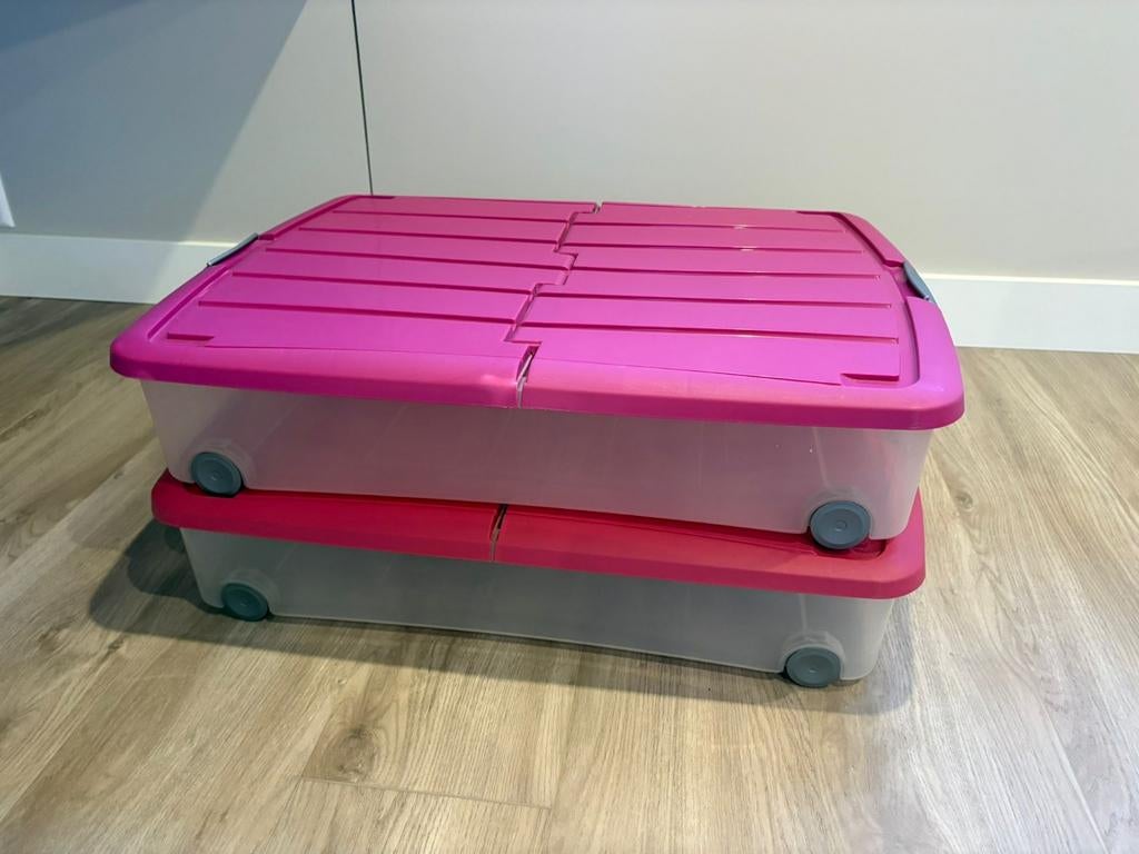 2 Opbergbakken, Ophalen