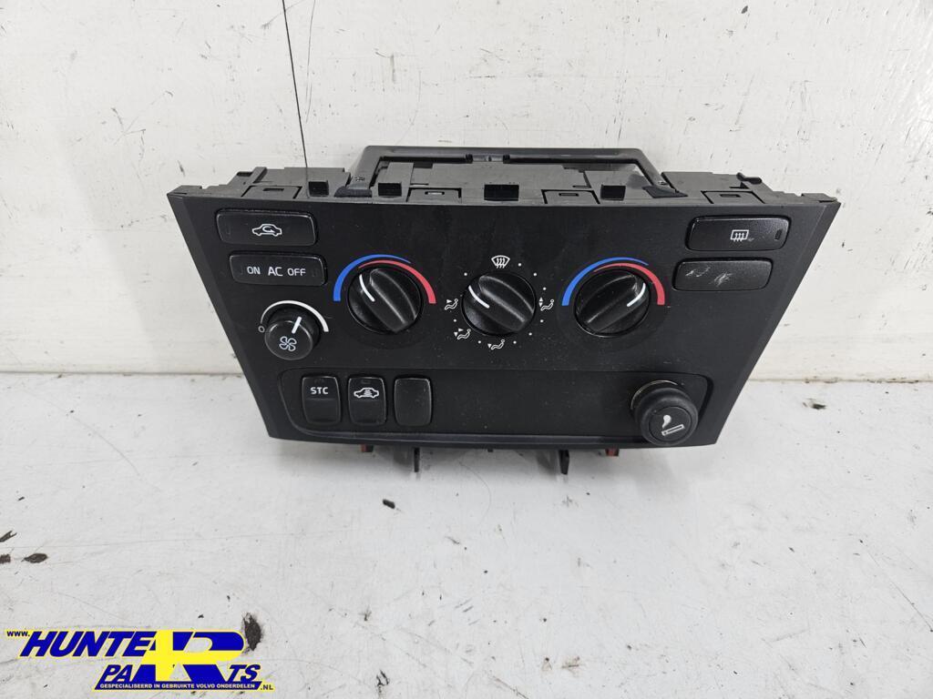Kachel bedieningspaneel Volvo V70/S60/XC70 ('00-'05) 8691874, Gebruikt, Ophalen of Verzenden, Volvo, Volvo