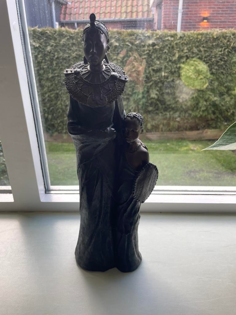 Masai beeld vrouw met kind Leonardo ?, Ophalen of Verzenden, Gebruikt, Mens