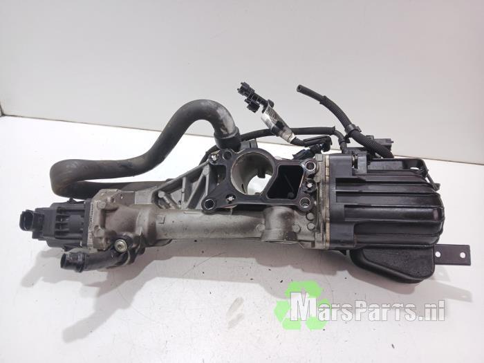 EGR Klep van een Opel Insignia, Auto-onderdelen, Uitlaatsystemen, Gebruikt, -, -, Opel