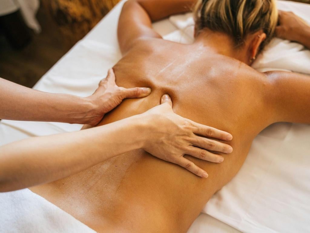Full body Massage bij u thuis 0649886762, Diensten en Vakmensen, Ontspanningsmassage