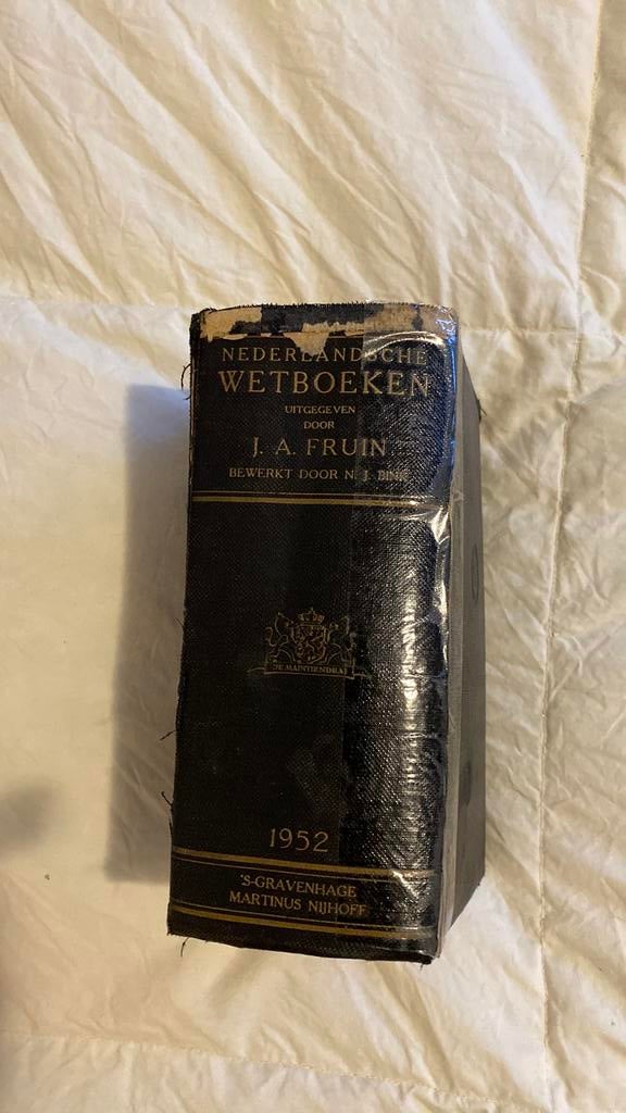 Nederlandsch Wetboek uit 1952 J.A Fruin, Antiek en Kunst, Antiek | Boeken en Bijbels, Ophalen