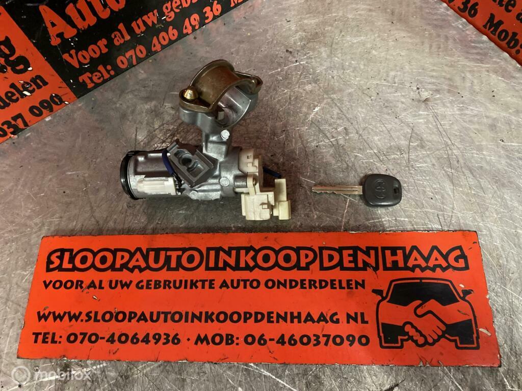 Toyota Yaris ('99-'05) Contactslot + Sleutel, Auto-onderdelen, Ophalen of Verzenden, Gebruikt, Toyota