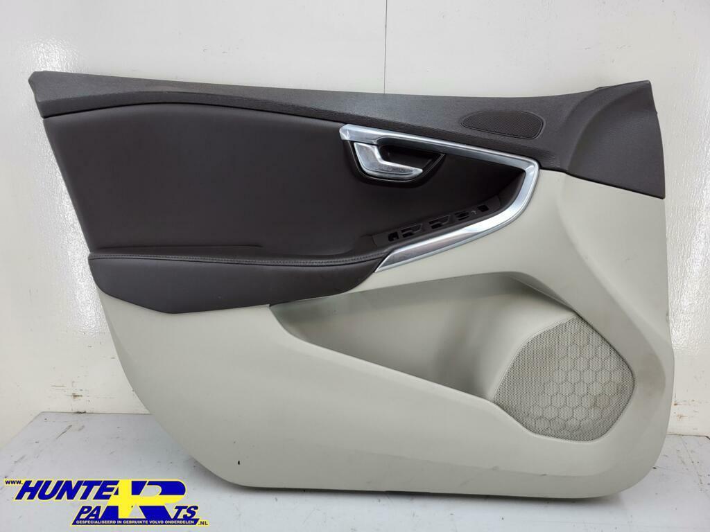 Portierbekleding Linksvoor Volvo V40 ('12-'19) 1319932, Ophalen of Verzenden, Gebruikt
