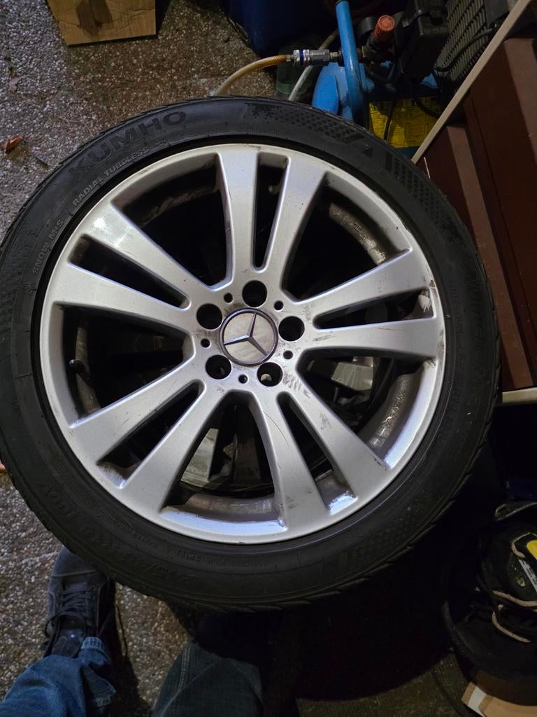 Mercedes S 350 Velgen met Winterbanden 245/45 R18, Auto-onderdelen, Banden en Velgen, 18 inch, Banden en Velgen, Personenwagen