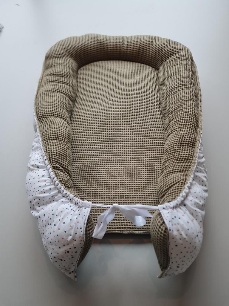 Groen Babynestje - Petit Bandit, Kinderen en Baby's, Ophalen of Verzenden, Gebruikt, Overige typen
