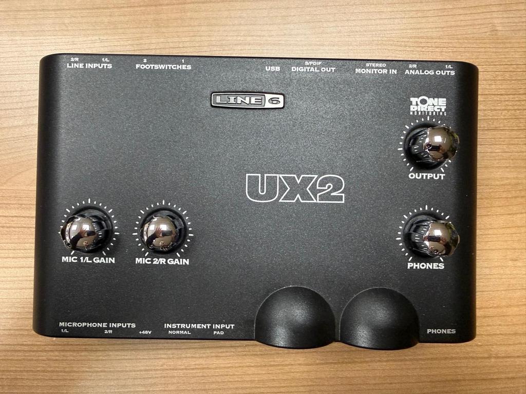 Line 6 UX2 Audio Interface, Ophalen of Verzenden, Gebruikt, Studiomicrofoon
