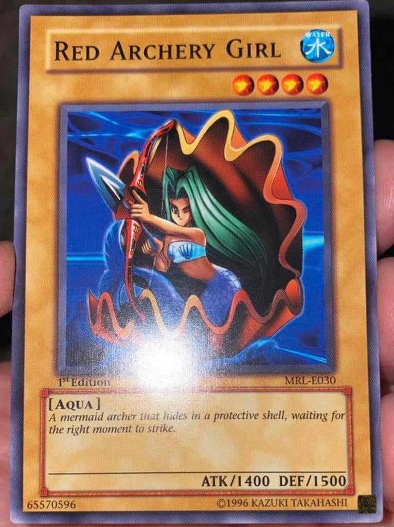 Yu-Gi-Oh! Red Archery Girl MRL 1st Edition Old Print !, Ophalen of Verzenden, Zo goed als nieuw, Losse kaart