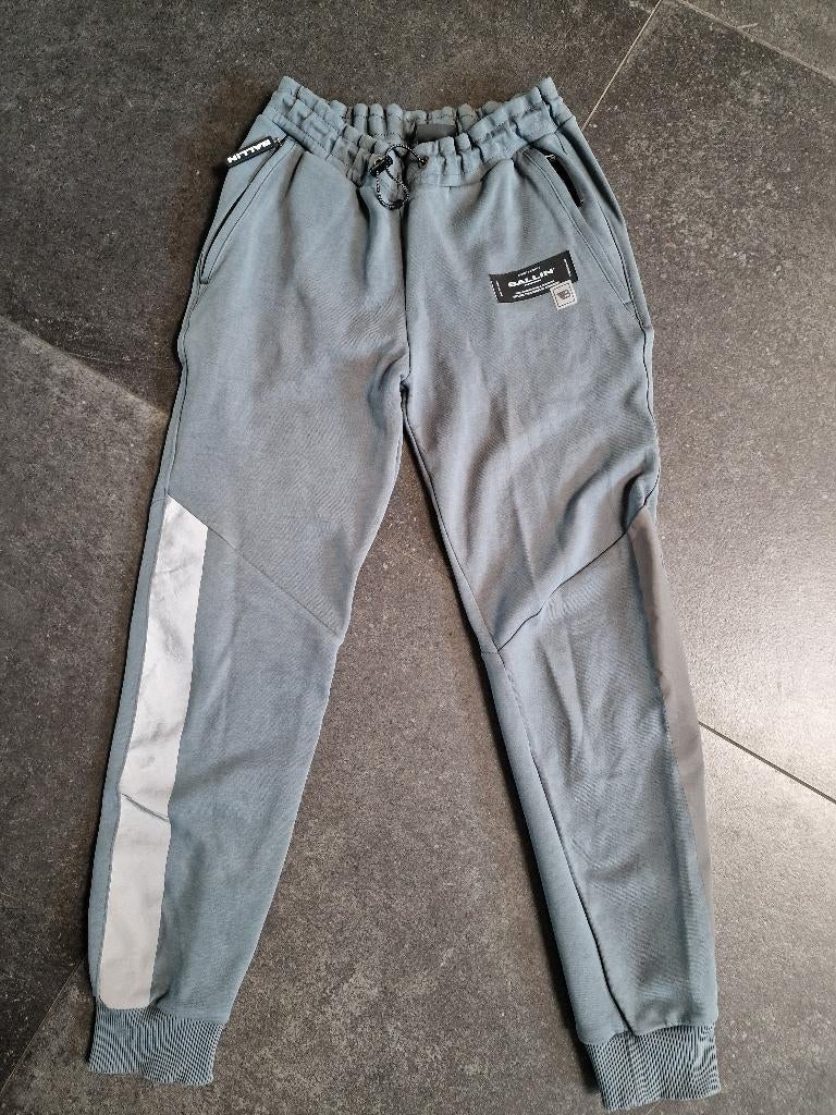 Ballin sweatpant/broek maat 14 (164), Kinderen en Baby's, Kinderkleding | Maat 164, Broek, Nieuw, Ophalen of Verzenden, Ballin