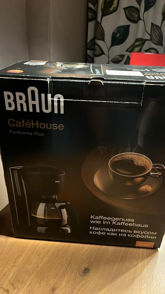 Braun KF560 koffiezetter met doos, Koffiemachine, Gemalen koffie, Ophalen of Verzenden, Zo goed als nieuw
