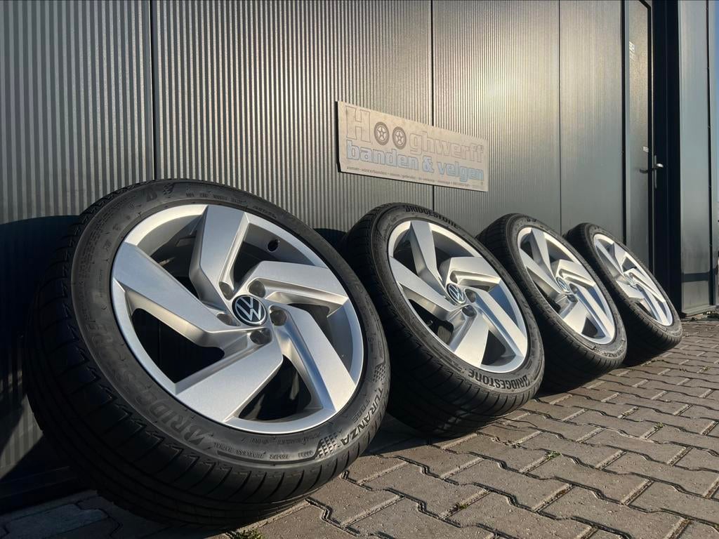 17 inch 5x112 Richmond velgen Volkswagen Golf 5 6 7 8 Caddy, Gebruikt, Jacob Lemairestraat 26, Banden en Velgen, Ophalen of Verzenden