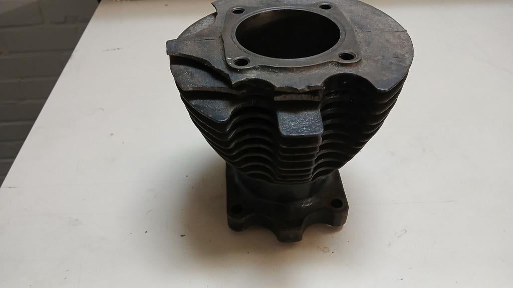 Cilinder Matchless 350 cc, Motoren, Onderdelen | Oldtimers, Ophalen of Verzenden, Gebruikt