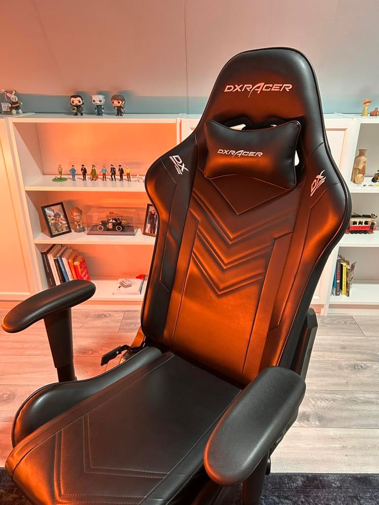 Gaming chair, Ophalen of Verzenden, Zo goed als nieuw, Controller