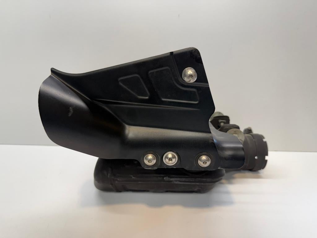 Suzuki GSX-R GSXR 1000 Katalysator K7 > K8 2007 > 2008, Motoren, Onderdelen | Suzuki, Gebruikt, Verzenden, Info@suzuki.nl, Lange Dreef 12, 4131 NH Vianen