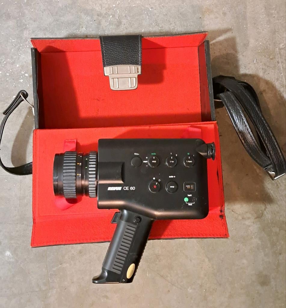 Revue CE 80 Super 8 mm-filmcamera, Audio, Tv en Foto, Videocamera's Analoog, Ophalen, 8mm, Camera