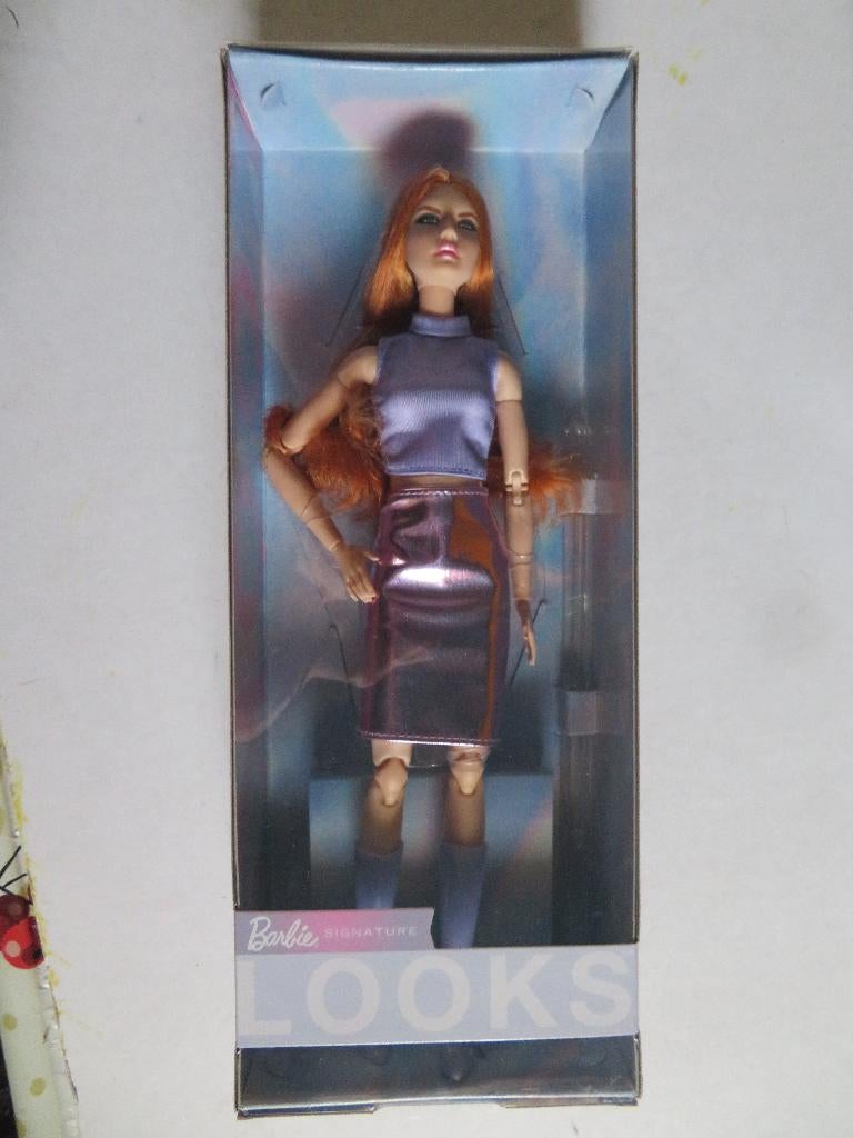 BARBIE LOOKS   MODEL # 20, Ophalen of Verzenden, Zo goed als nieuw, Barbie