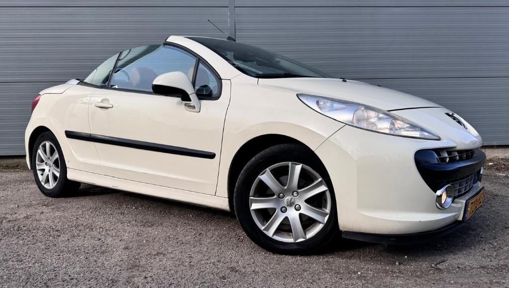 Peugeot 207 1.6 16V CC 88KW 2007 CABRIO | NAP | LEDER |, Voorwielaandrijving, Euro 5, 15 km/l, Beige