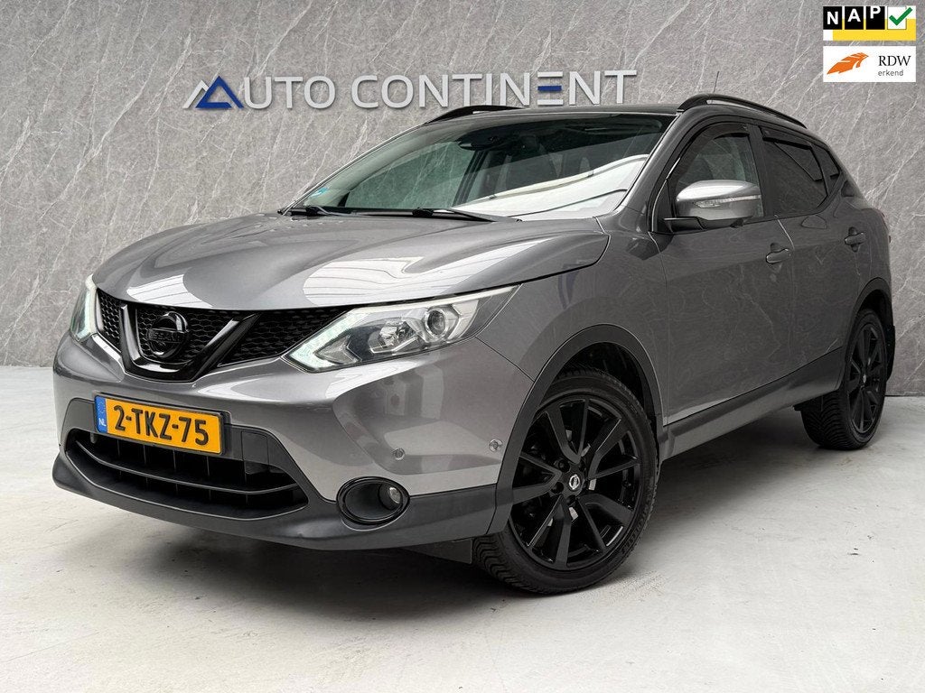 Nissan Qashqai 1.2 Tekna / NAP / Onderhouden / Panoramadak /, Auto's, Nissan, Voorwielaandrijving, Euro 5, Gebruikt, Zwart