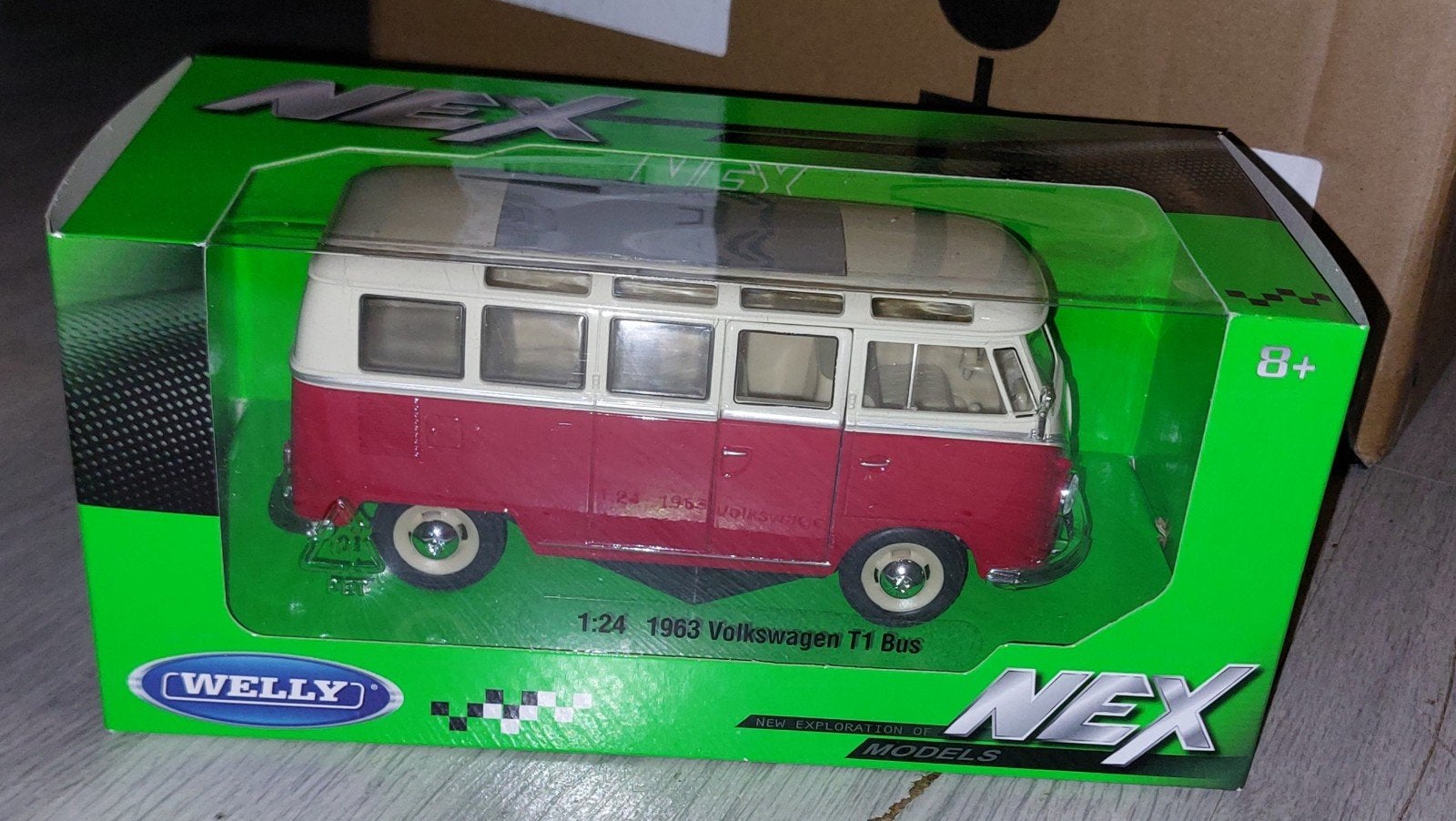 Welly NEX 1:24 1963 Volkswagen T1 Bus - Nieuw in doos, Ophalen of Verzenden