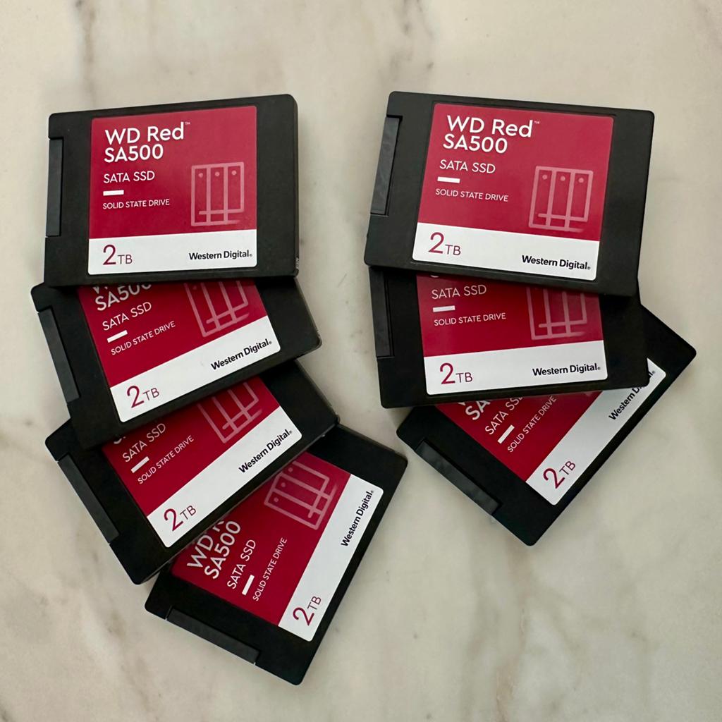WD Red SA500 | 2TB | SATA SSD (7 available), Computers en Software, Harde schijven, Intern, 2TB, Ophalen of Verzenden, Zo goed als nieuw
