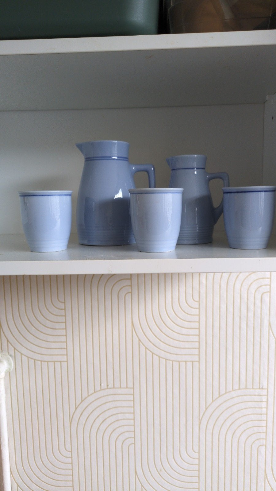 Vintage lichtblauw servies: kan en bekers, Kan, Gebruikt, Overige merken, Keramiek