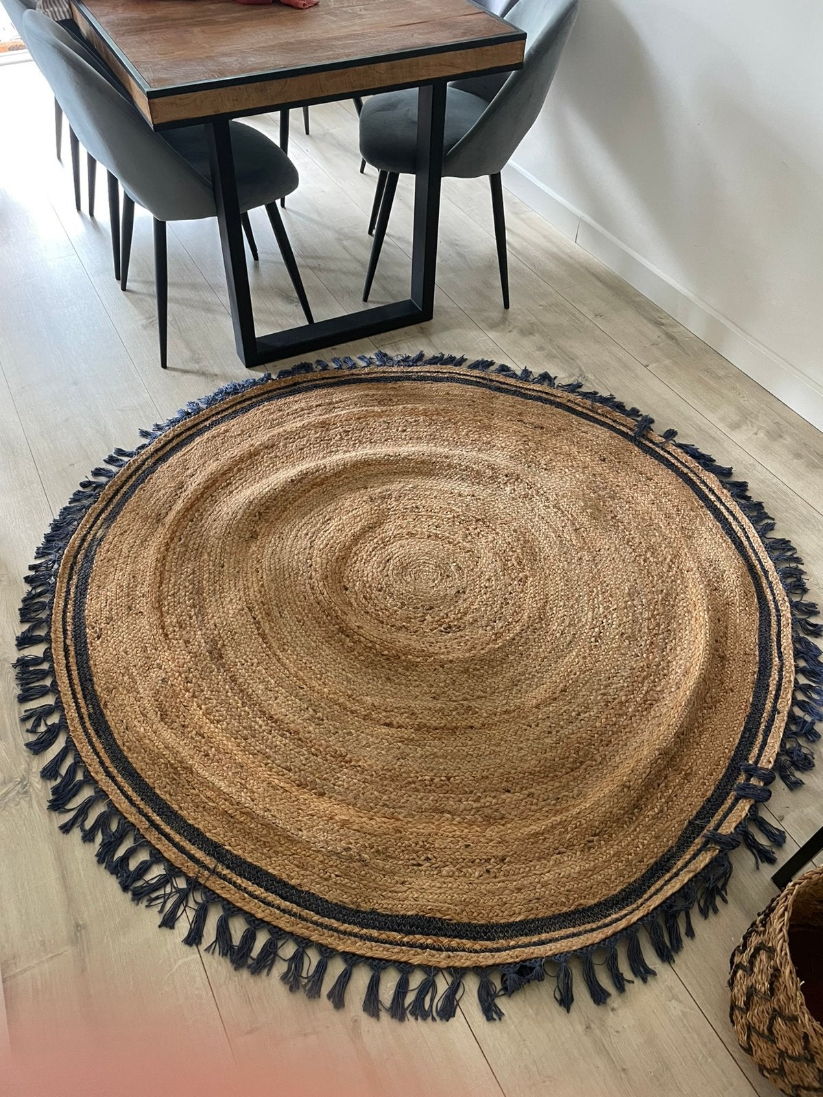 Jute kleed 1.60, Ophalen, Zo goed als nieuw, Rond, 150 tot 200 cm