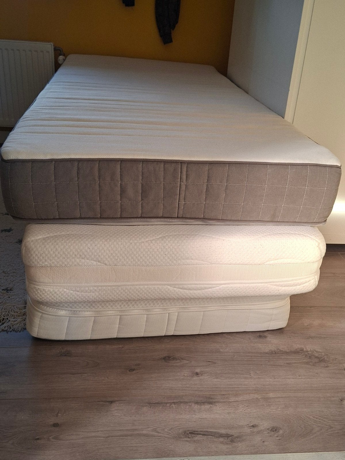 IKEA Morgedal (90x200) en Akrehamn matras (80×200), Ophalen, Gebruikt, 90 cm, Eenpersoons