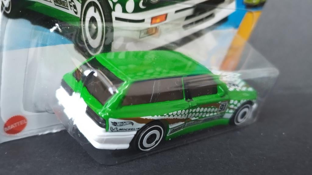 BMW M3 Touring e30 1:64 Hotwheels Pol, 1186 MJ 1 NL, Auto, Nieuw, Ophalen of Verzenden
